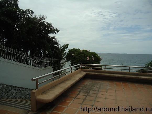 Лестница к пляжу Наклыа в Таиланде Лестница к пляжу Наклыа в Таиланде