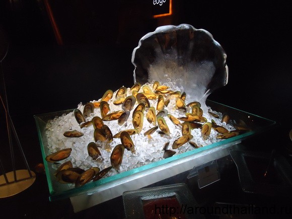 Морепродукты в ресторане Edge в Паттайе Морепродукты в ресторане Edge в Паттайе