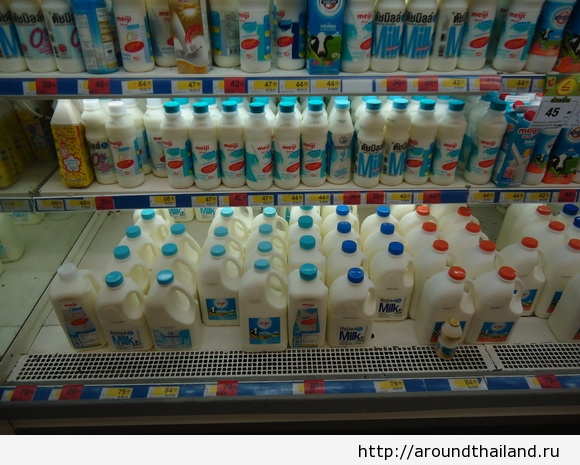 Молоко в Паттайе от 42 бата за 900 мл