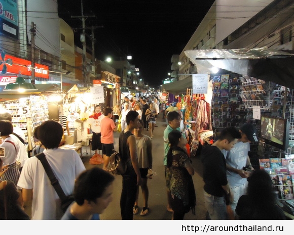 Тайский ночной рынок в Хуа Хине