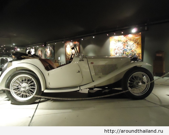Старый автомобиль Мерседес Бенз 1910 - 1930 год Старый автомобиль Мерседес Бенз 1910 - 1930 год