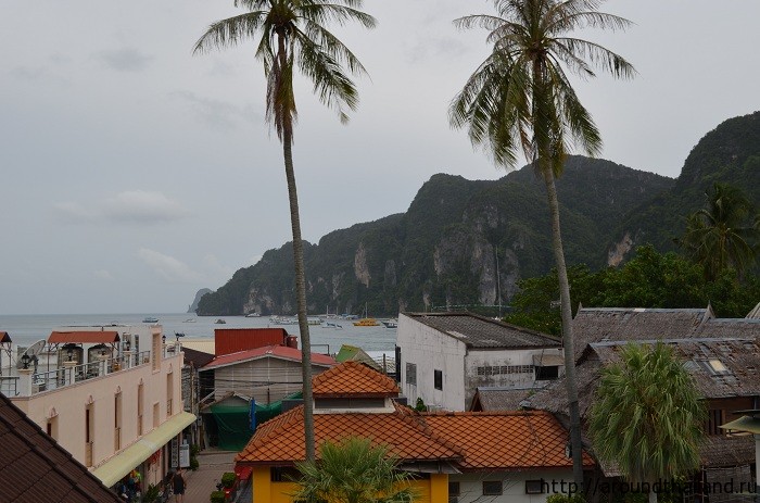 Вид на море из номера отеля Phi Phi Hotel