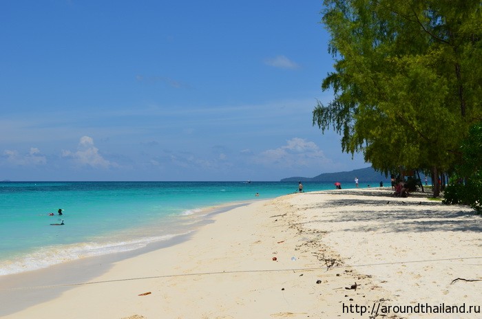 Пляж на острове Bamboo