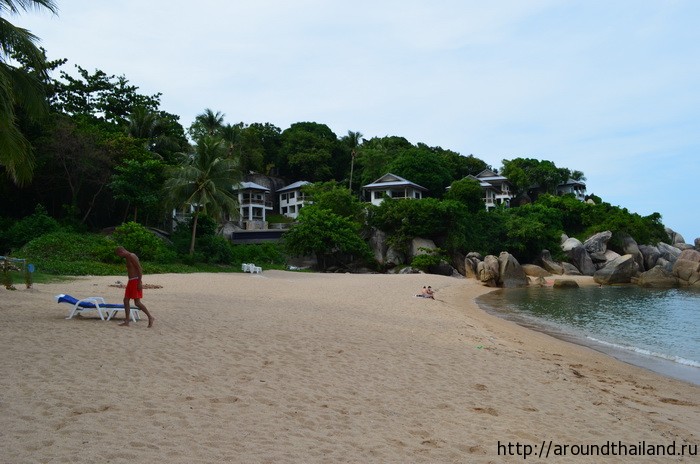 Залив возле отеля Coral Cove Resort Залив возле отеля Coral Cove Resort