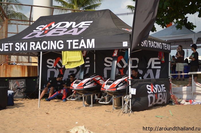 Команда Sky Dive, Дубаи, ОАЭ