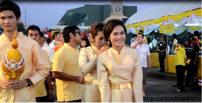 Красивые тайские девушки