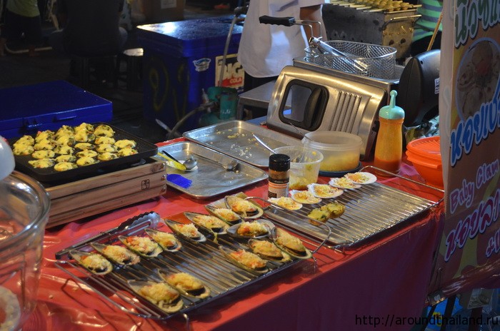 Мидии, запеченные с сыром и овощами