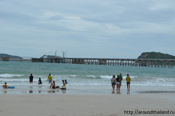 Пляж Хат Нанг Рам первая его часть