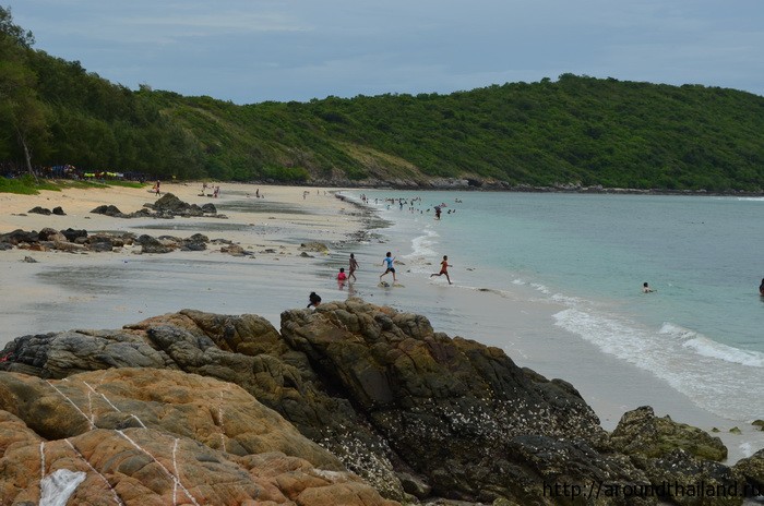 Пляж Хат Нанг Рам левая его часть