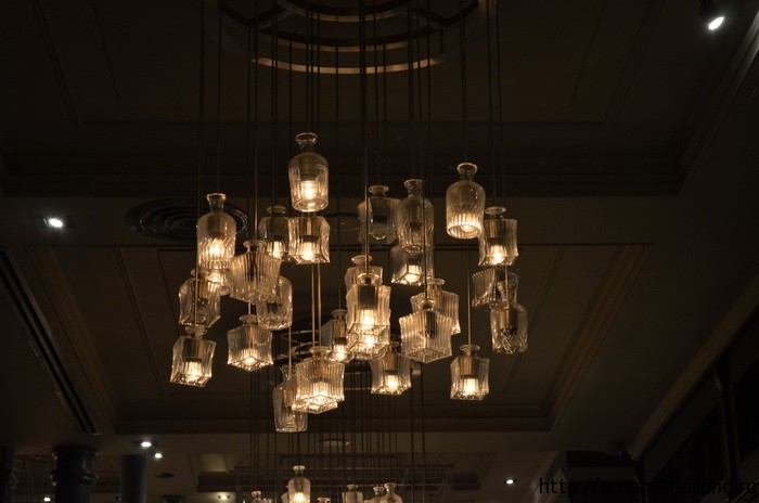 Оригинальная люстра