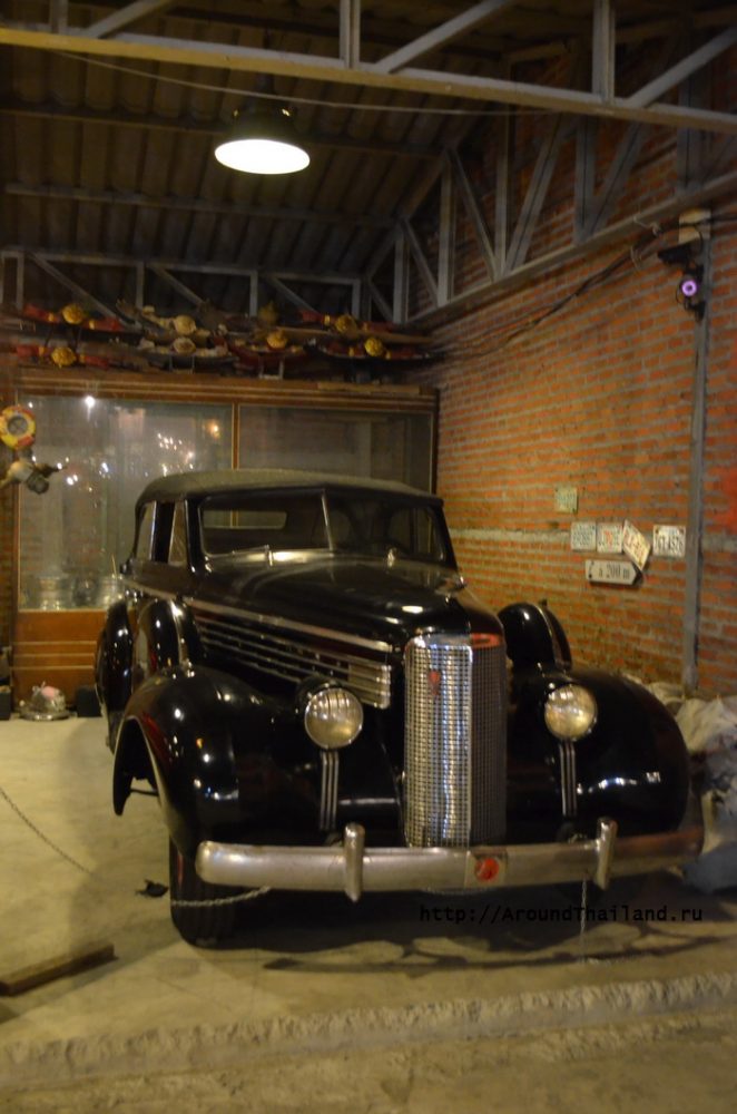 старые автомобили