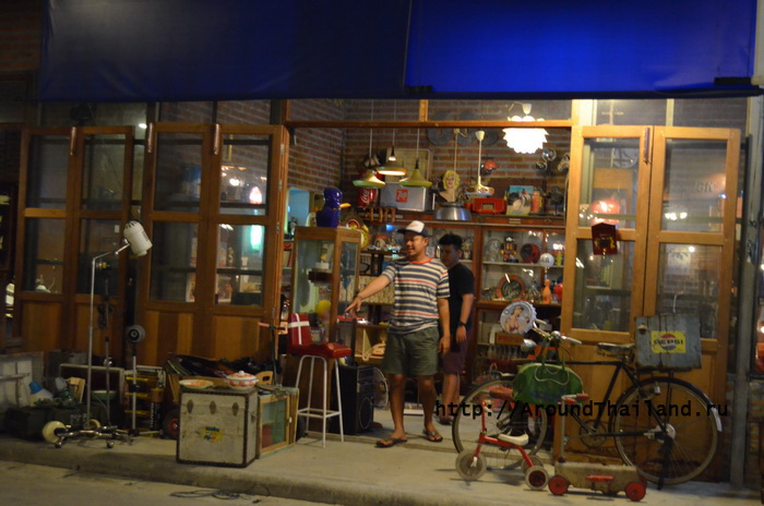 Ночной рынок в Бангкоке