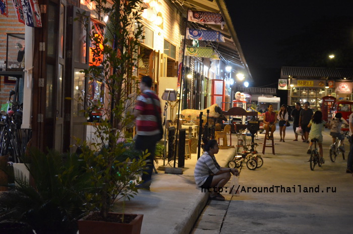 Ночной рынок в Бангкоке