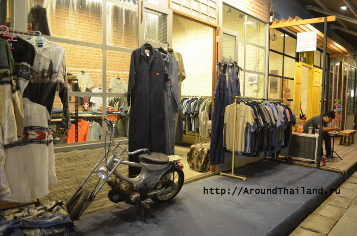 Ночной рынок в Бангкоке