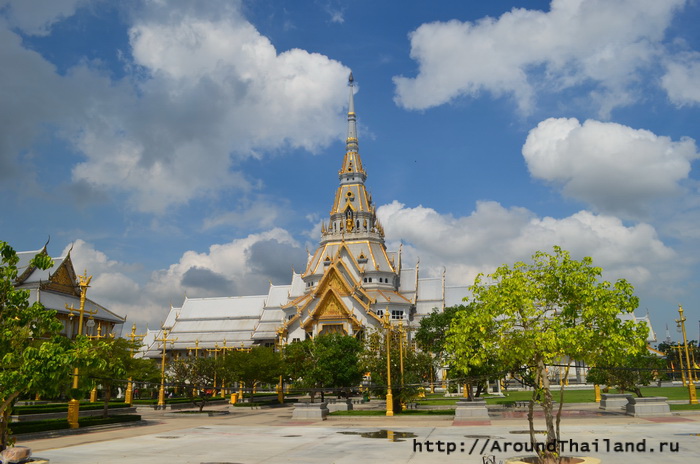 Провинция Chachoengsao (Чачоенгсао)  - Храм Sothon Wararam Woraviharn Провинция Chachoengsao (Чачоенгсао)  - Храм Sothon Wararam Woraviharn