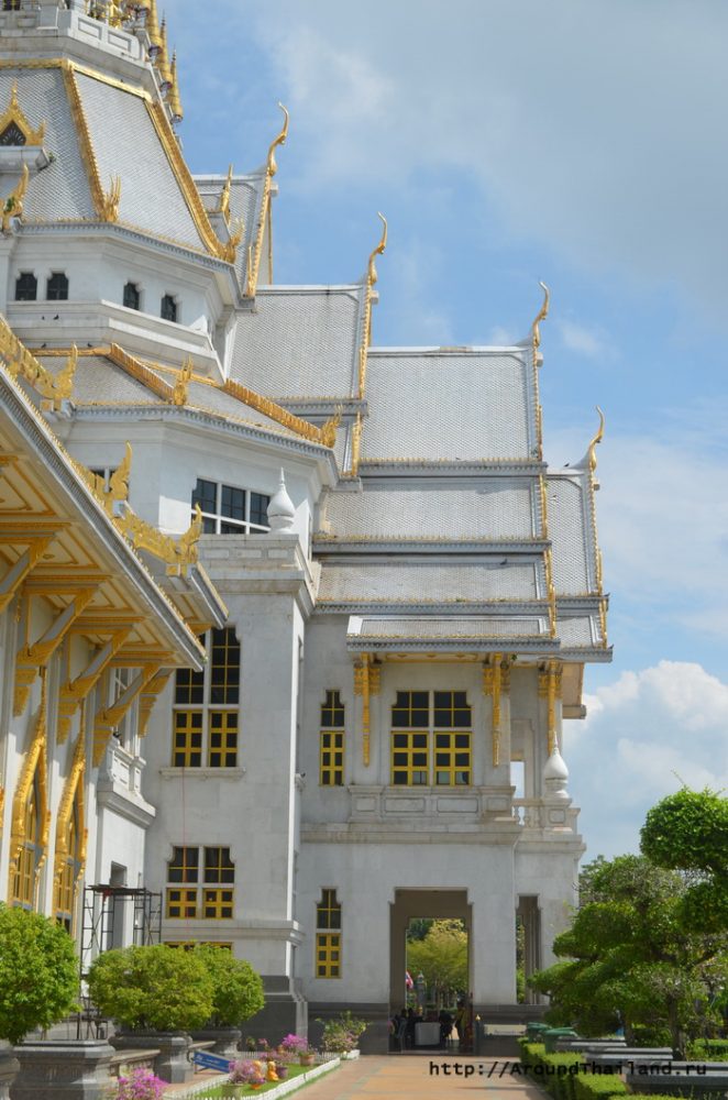 Храм Sothon Wararam Woraviharn Храм Sothon Wararam Woraviharn