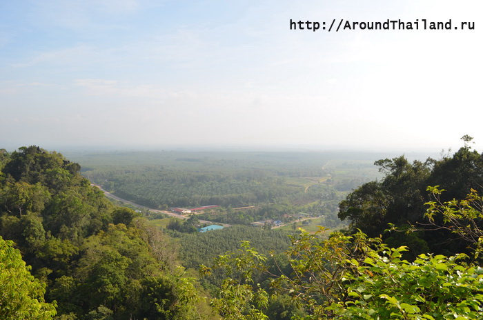 Красивые пейзажи Краби со ступень к вершине Красивые пейзажи Краби со ступень к вершине