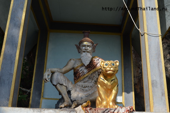 Tiger Cave Temple (Wat Tham Suea) Tiger Cave Temple (Wat Tham Suea)