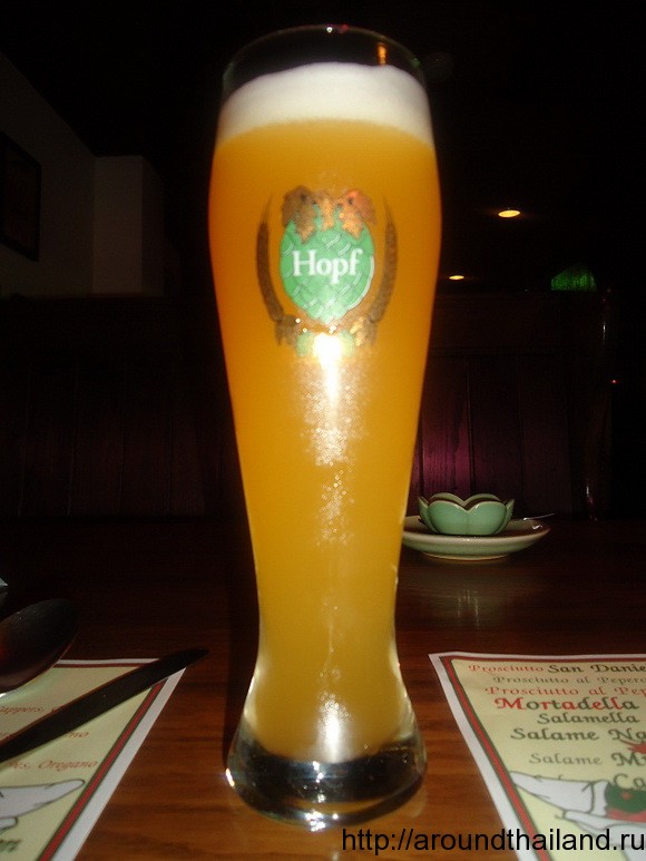 Пиво Hopf в ресторане Паттайя