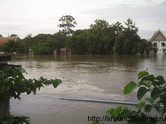 Дороги и зрамы под водой